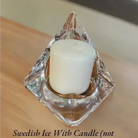 Munro Sweden Ice Glass Pyramid Toto Kjellsyrom; Vintage MCM large candle holder - Picture 2 of 7